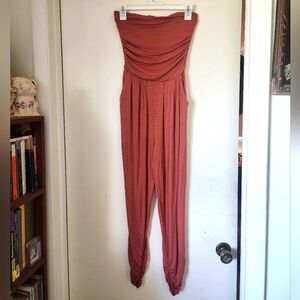 Sleeveless Orange Romper Small